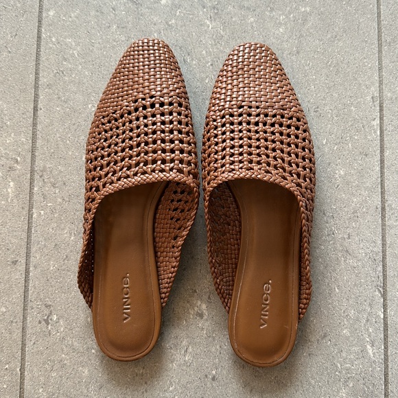 Vince Barrett Woven Leather Mules. Perfect for fall/winter/spring. - Picture 2 of 5